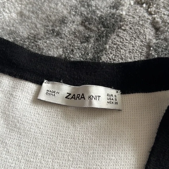 ZARA Cardigan Dress with Gold Buttons size S - Picture 3 of 4